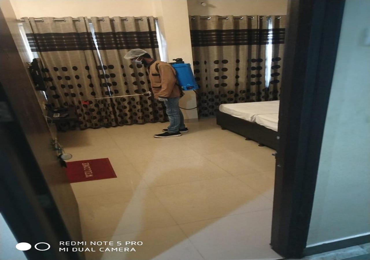 Hotel Rose Lodge Poona Buitenkant foto