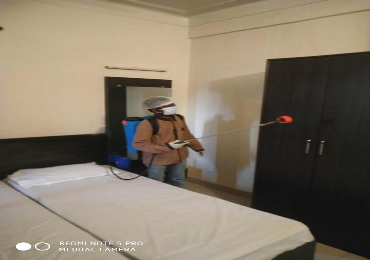Hotel Rose Lodge Poona Buitenkant foto